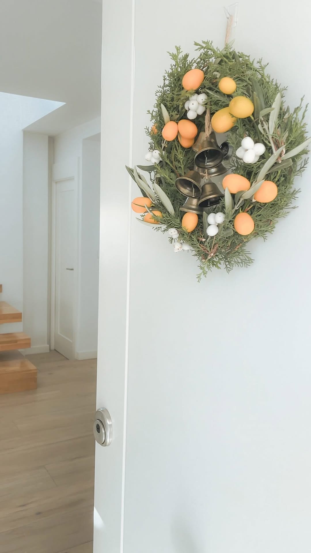 Post 4 by Laura | Home interior on Instagram (video)