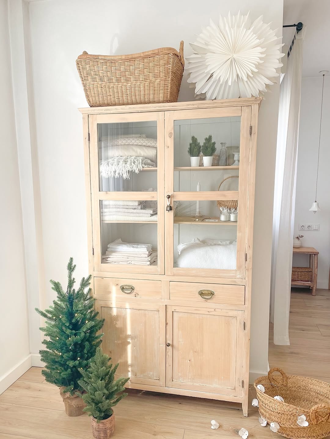 Post 6 by Laura | Home interior on Instagram (carousel)