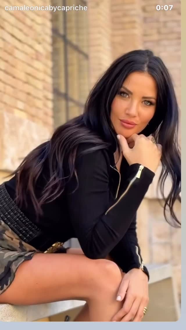 Post 8 by Maria Boronat on Instagram (video)