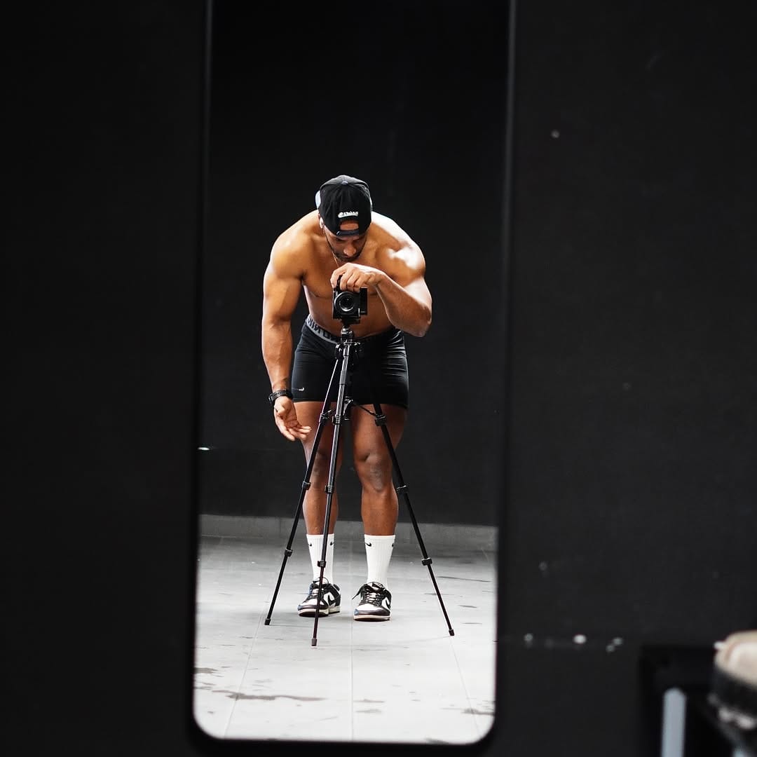 Post 8 by Anthony Santos on Instagram (image)