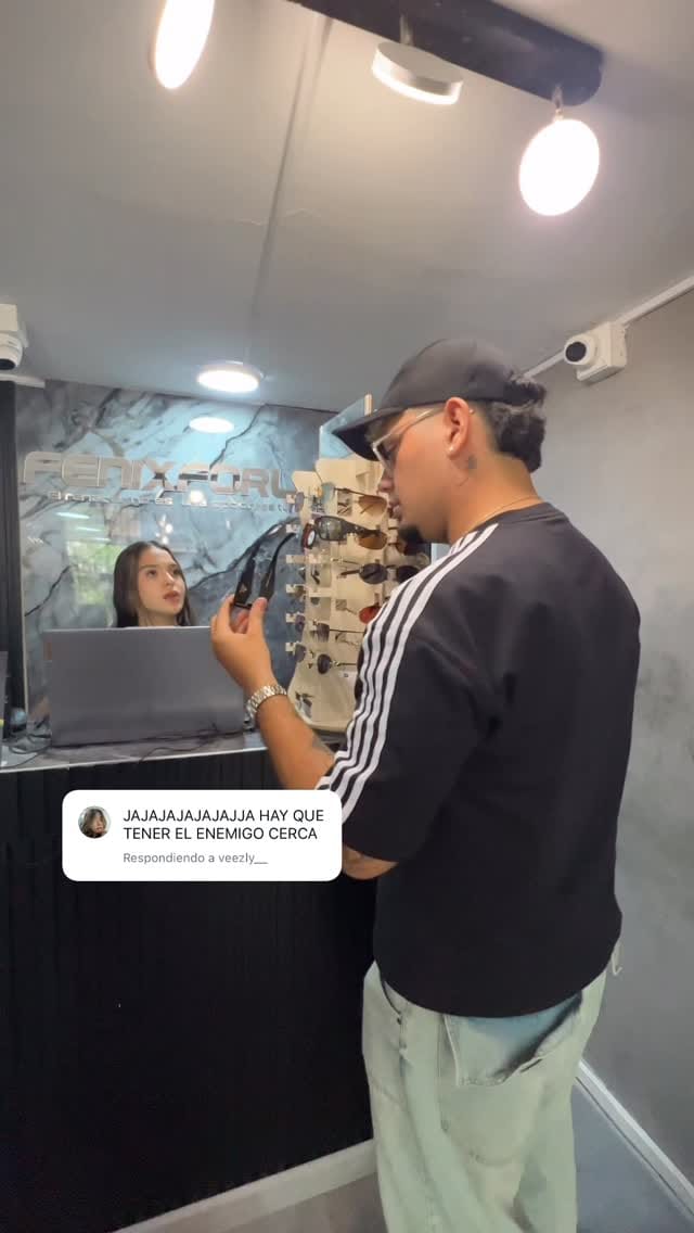Post 6 by Fenixforlife • Camisetas | Moda | Gorra | Prendas | Cargos on Instagram (video)