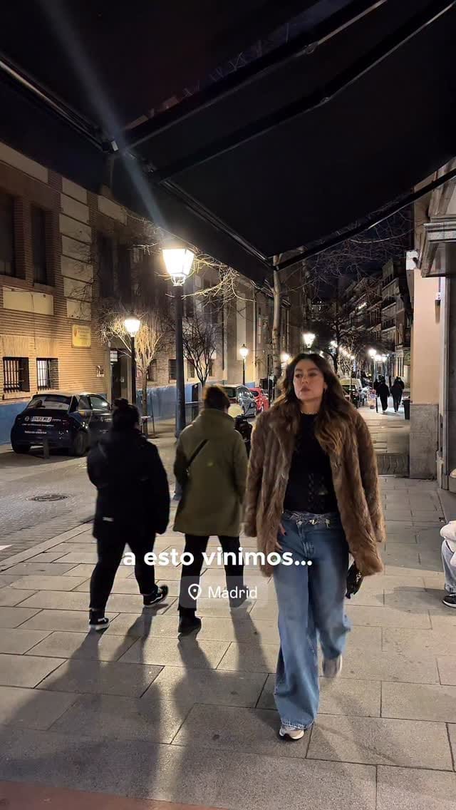 Post 9 by Gara de Paz · Moda & Lifestyle | Canarias on Instagram (video)
