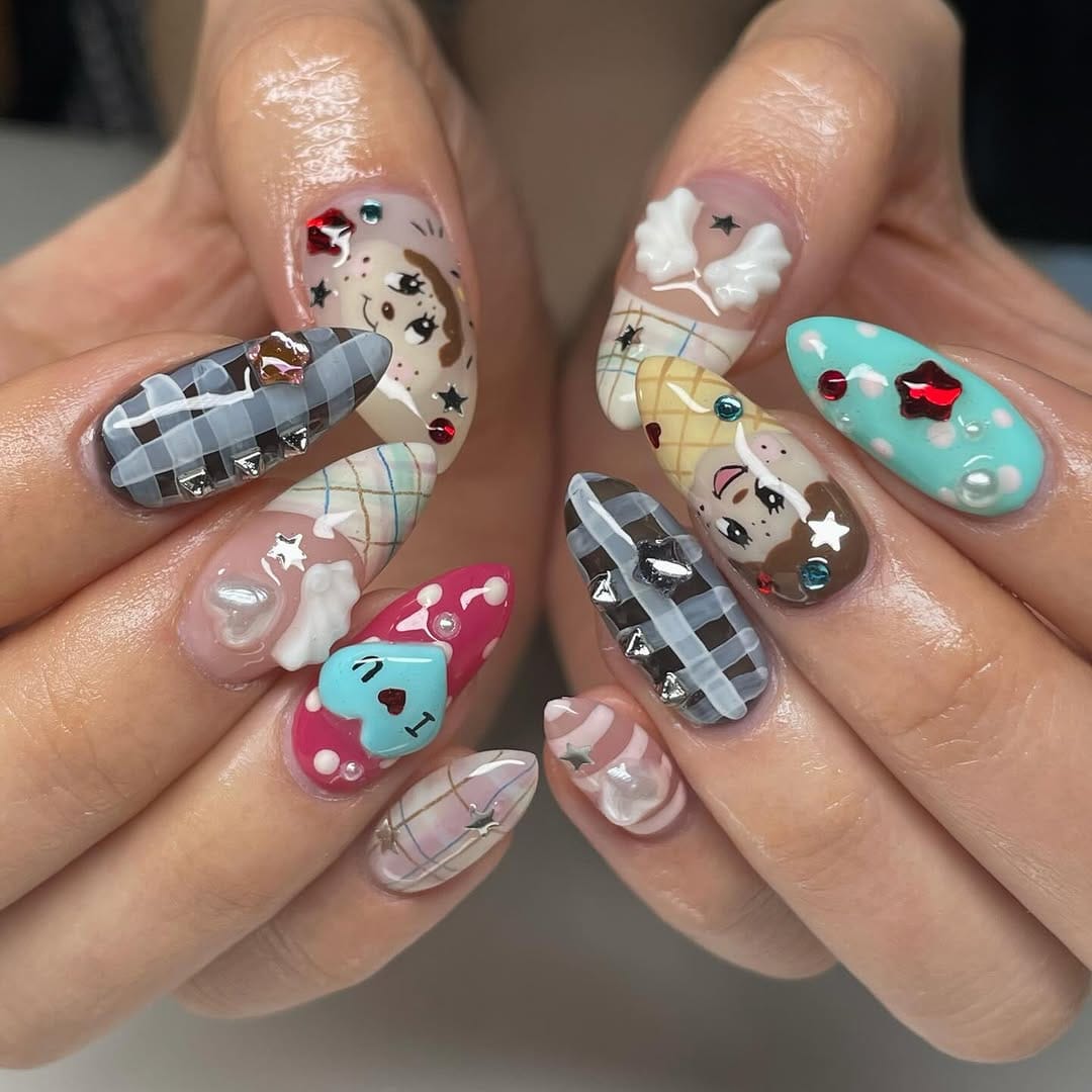 Post 1 by suzy ☆ UT NAIL ARTIST ☆ on Instagram (carousel)