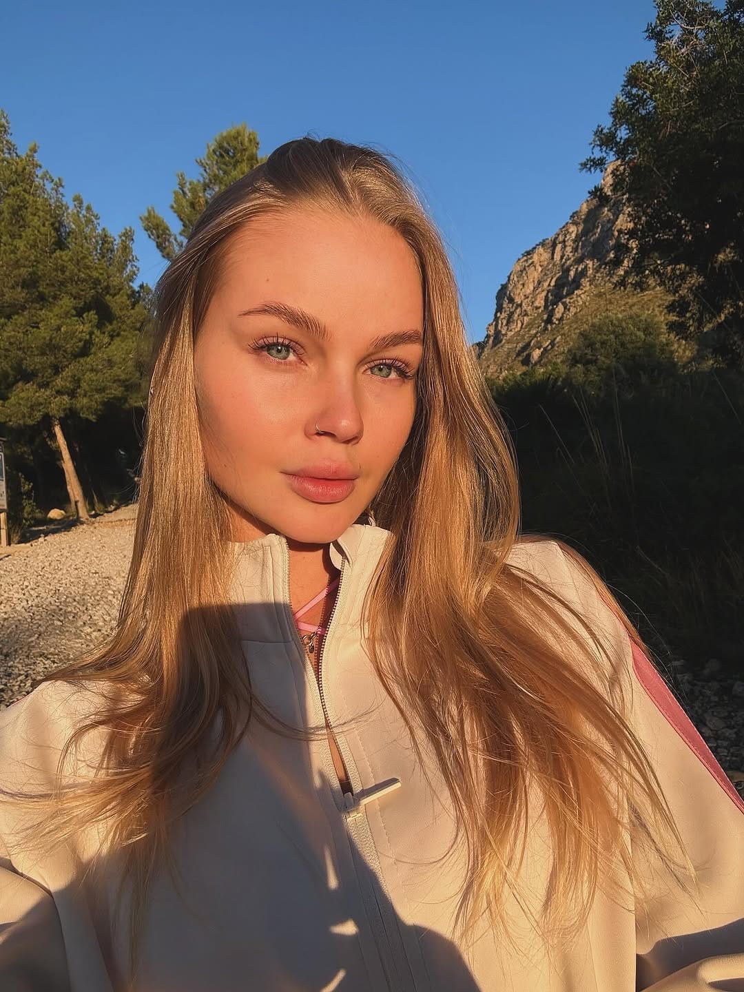 Post 7 by 👑 Dominika Poppel 👑 on Instagram (carousel)
