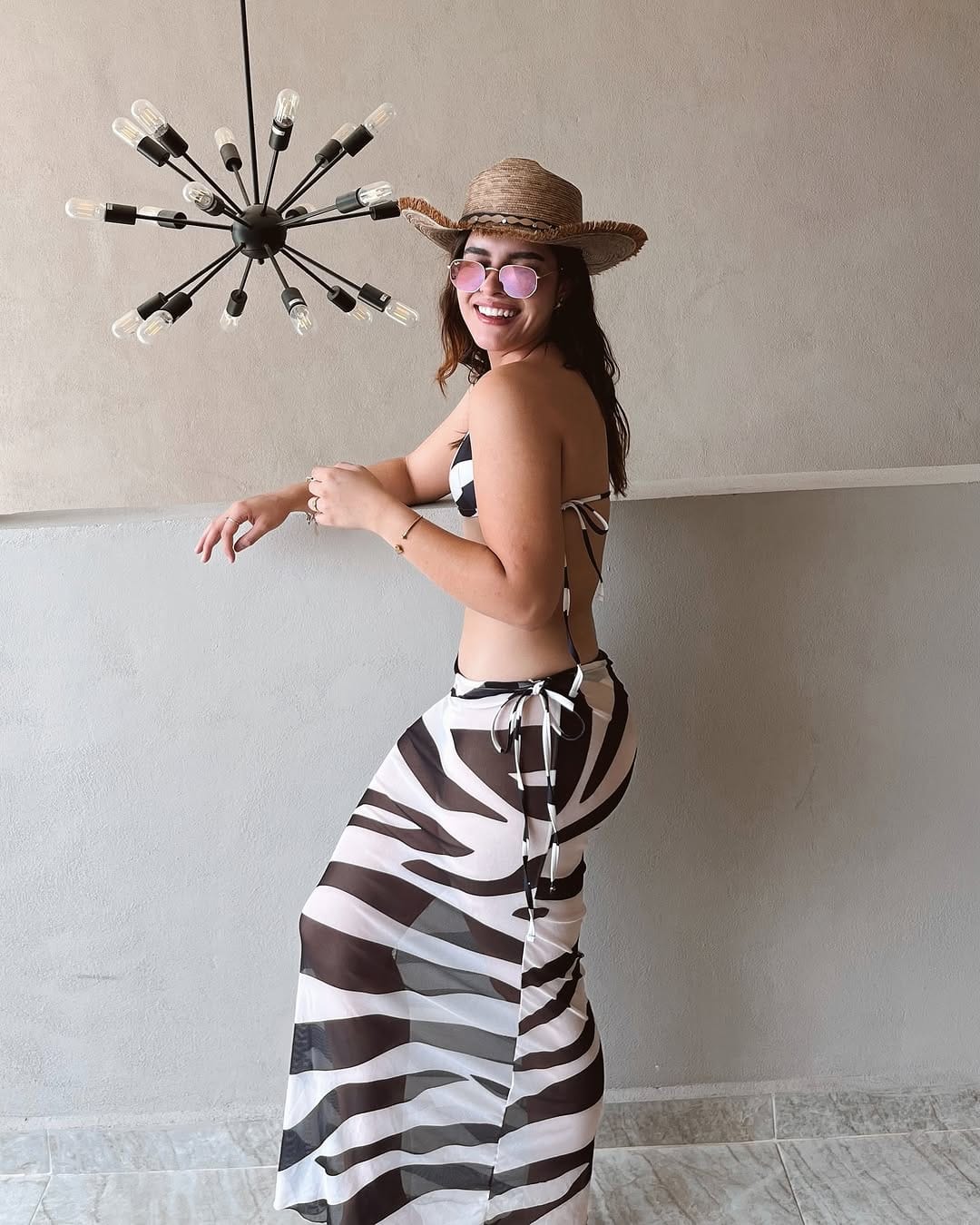 Post 9 by Valentina Roa on Instagram (carousel)