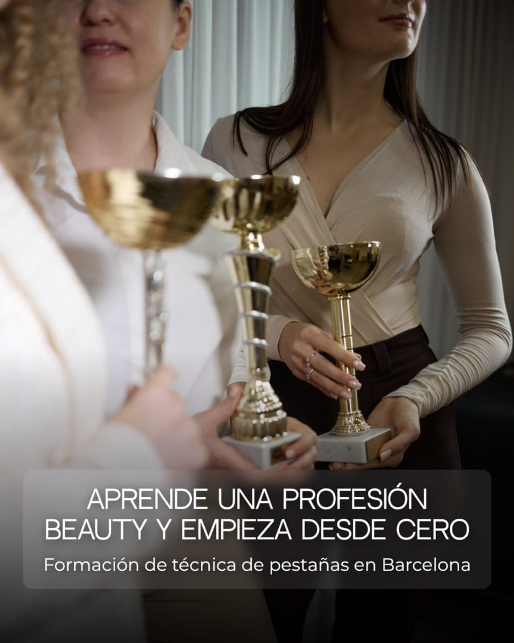 Post 3 by CURSOS / PESTAÑAS / CEJAS / LIFTING / MICROBLADING on Instagram (carousel)