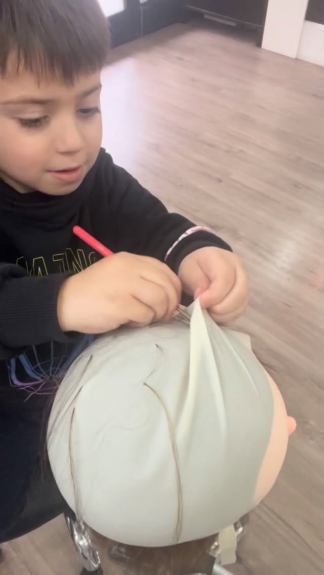 Post 1 by ✨Ricardo Luengo Pelukeros ✨ on Instagram (video)