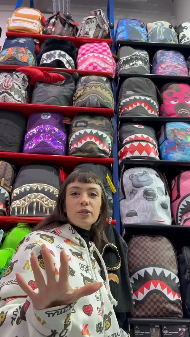 Post 2 by 𝗔𝗥𝗘𝗔 𝗭𝗘𝗥𝗢® | #𝐒𝐭𝐫𝐞𝐞𝐭𝐰𝐞𝐚𝐫 on Instagram (video)