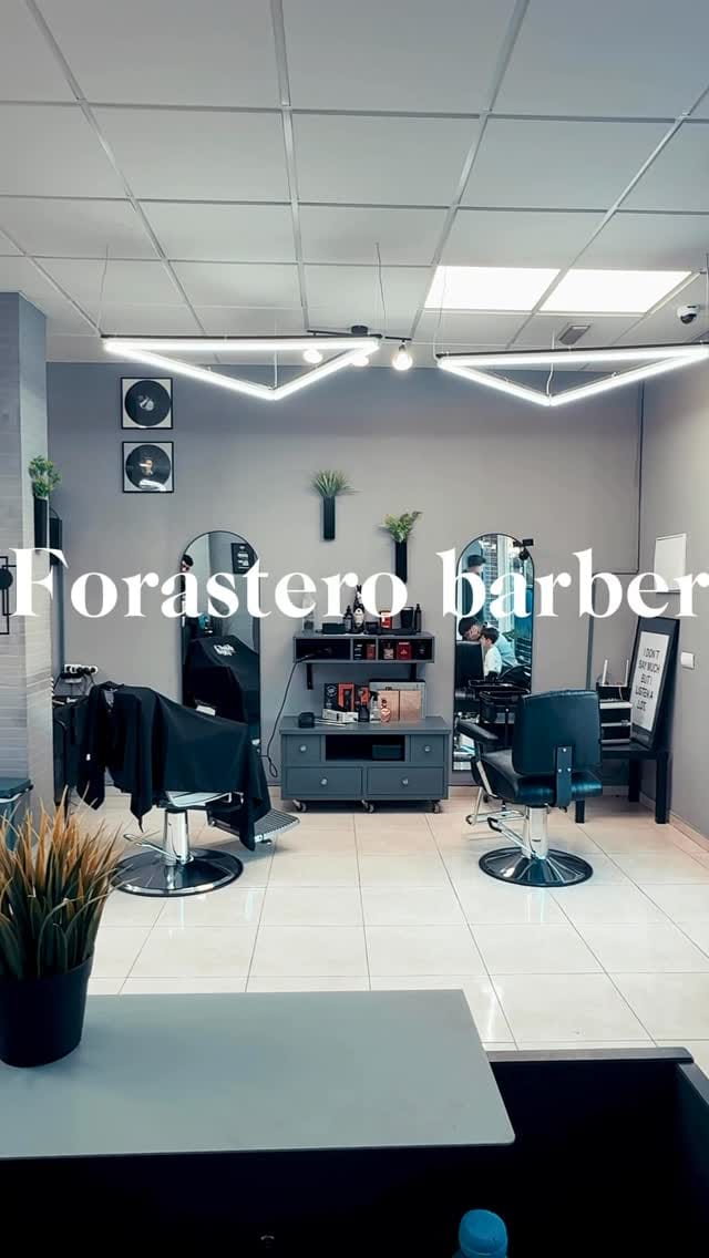 Post 4 by Forastero Barber 💈 Luis Lorenzo Miranda Masso on Instagram (video)