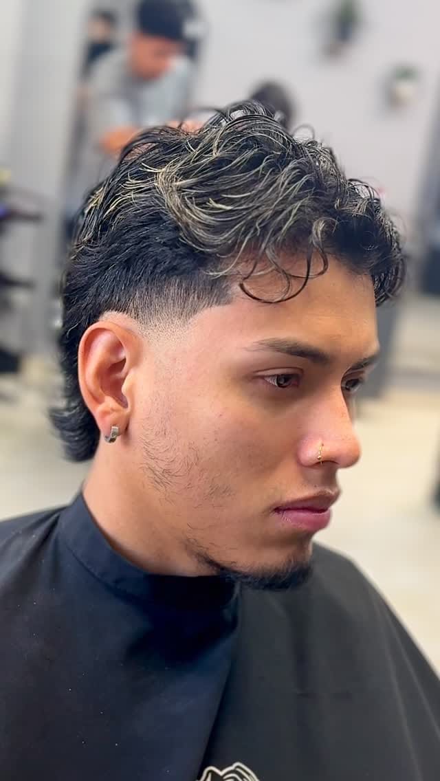 Post 7 by Forastero Barber 💈 Luis Lorenzo Miranda Masso on Instagram (video)