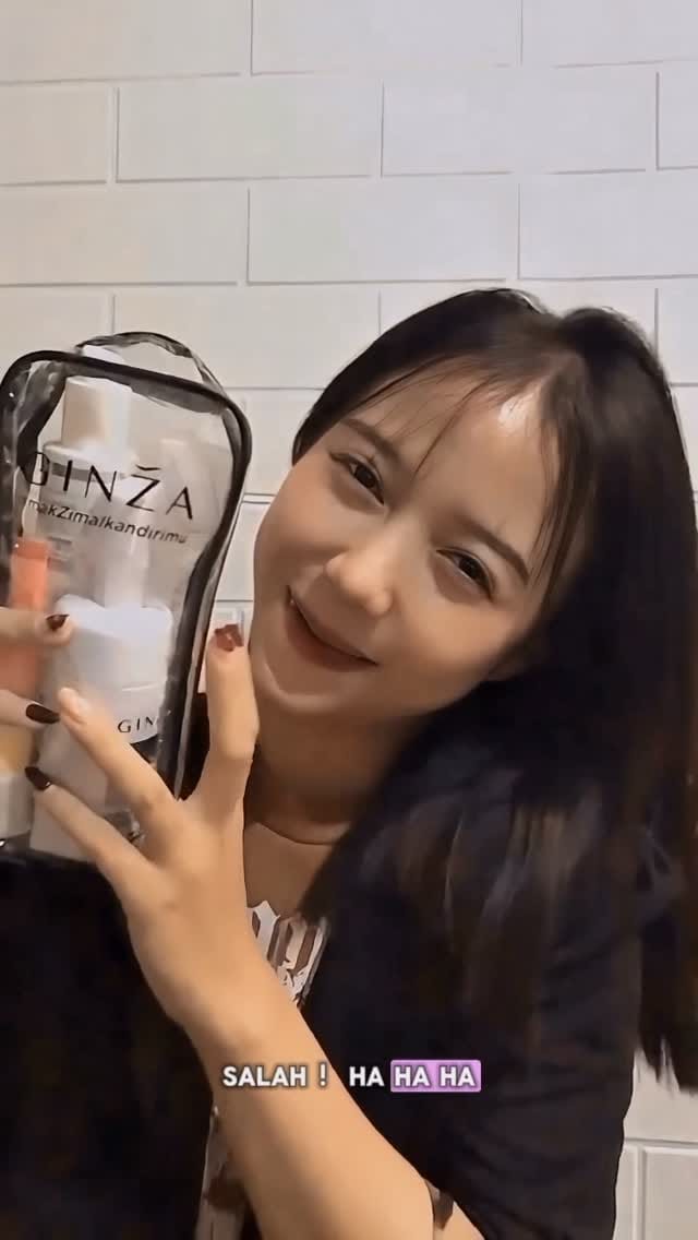 Post 2 by Putri on Instagram (video)