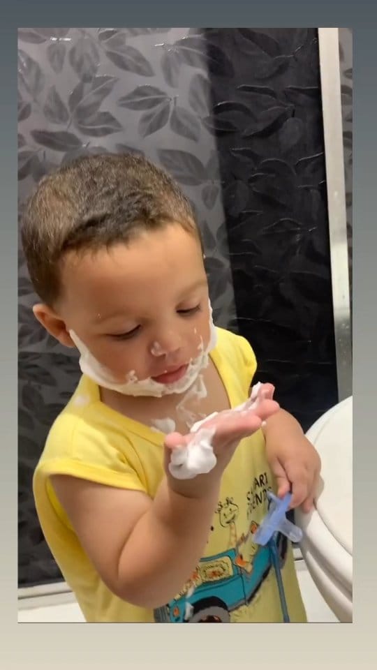 Post 10 by Studio Emilly Vitor / BRONZE GUARULHOS on Instagram (video)