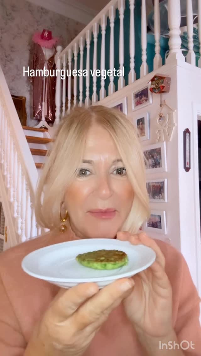 Post 8 by Marga de la Cueva on Instagram (video)