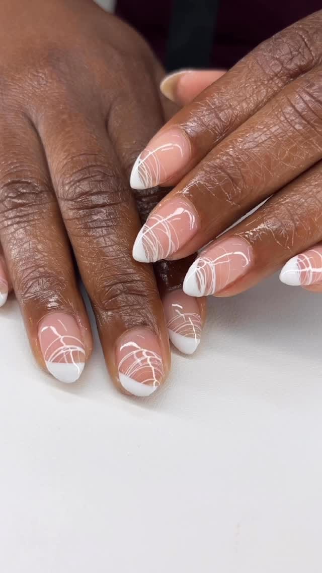 Post 8 by Tre’Bella Nail Spa | Chicago Nail Salon on Instagram (video)