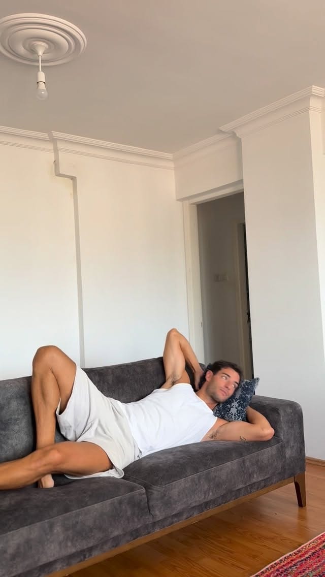 Post 2 by Carlos Gómez on Instagram (video)