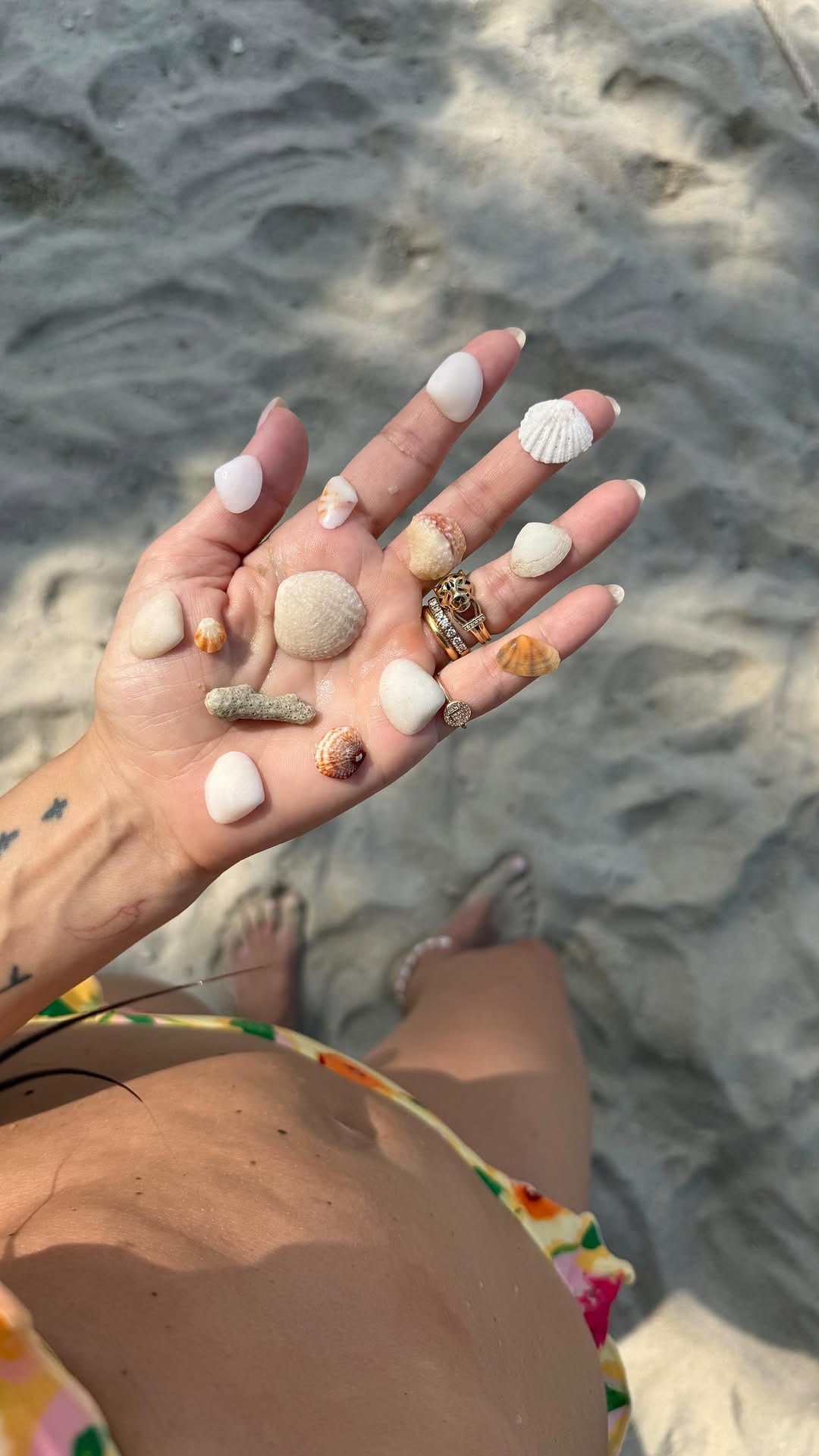 Post 9 by Lizzy on Instagram (video)