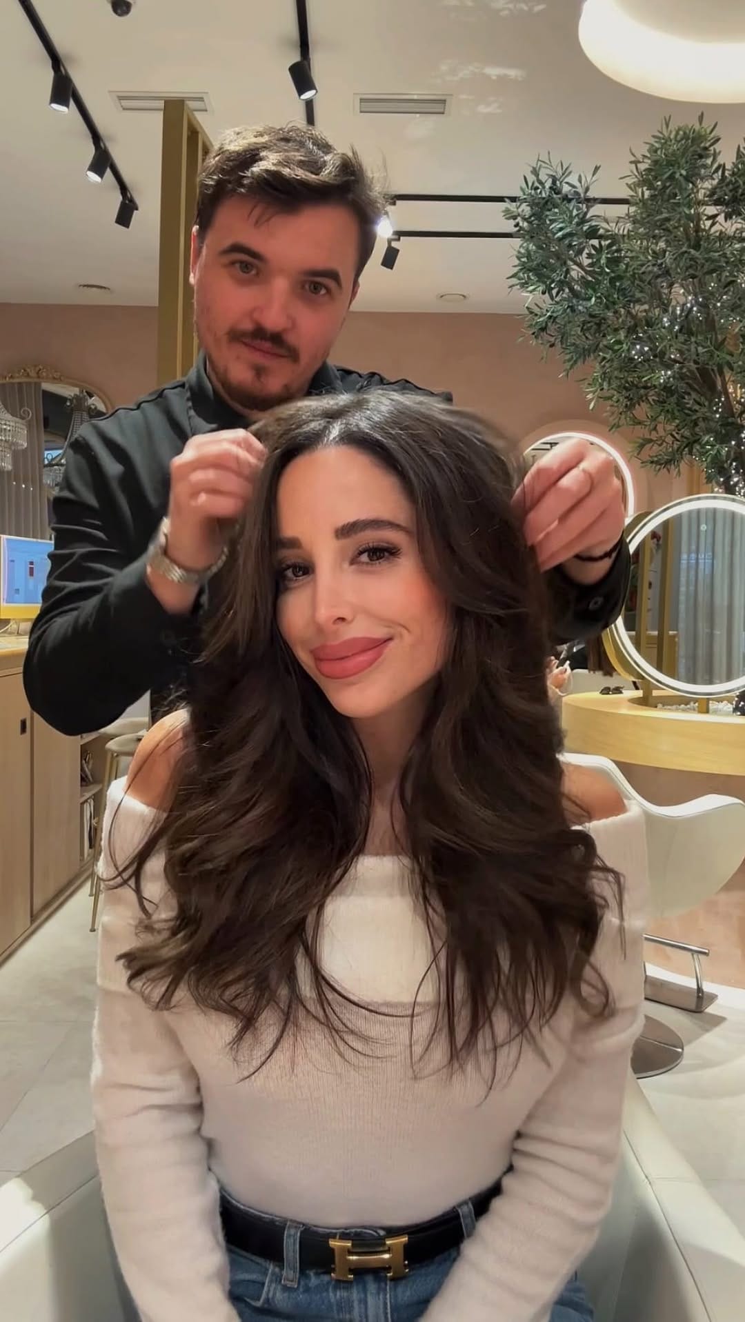 Post 9 by Andressa Santana on Instagram (video)