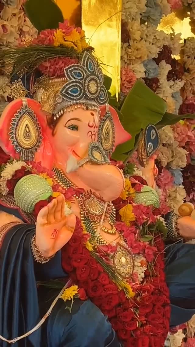 Post 5 by Archana & Vidur | TRAVEL & LIFESTYLE on Instagram (video)
