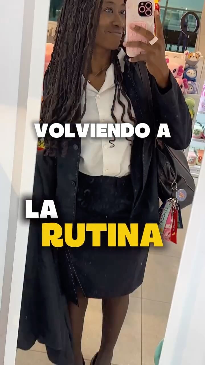 Post 6 by C a r i n n e on Instagram (video)