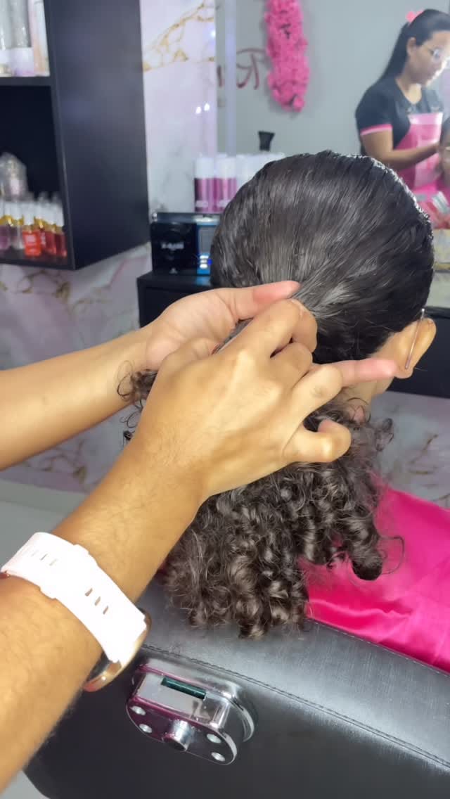 Post 9 by Renata Lima Espaço da beleza on Instagram (video)