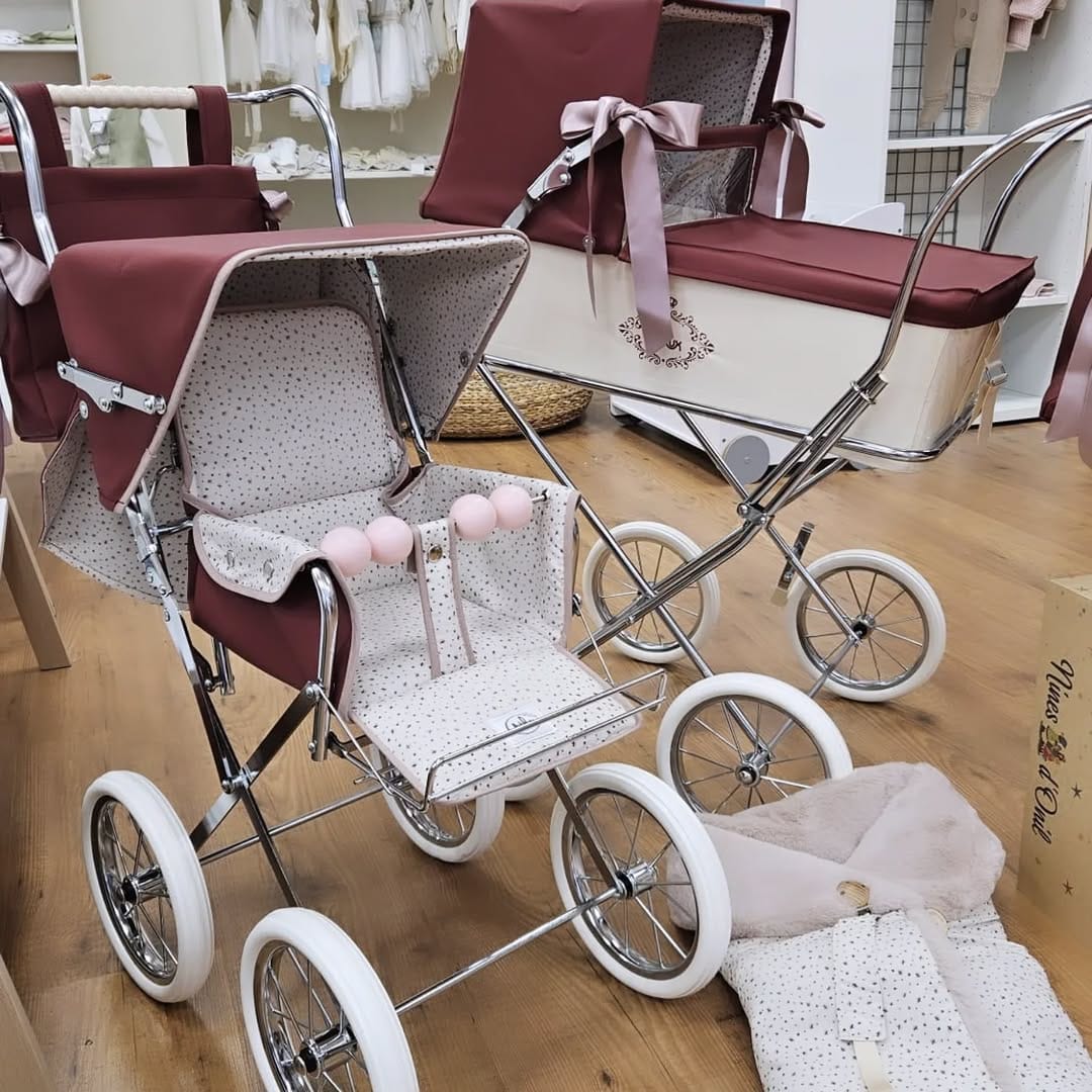Post 10 by Bebelux | Coches y sillas de muñecas premium on Instagram (carousel)