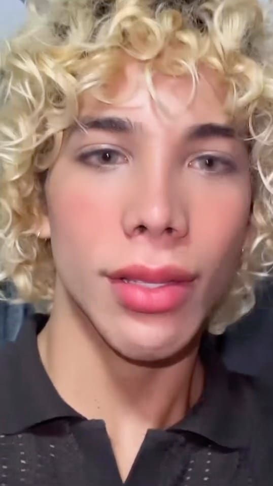 Post 4 by LENTES DE CONTACTO SIN BORDES on Instagram (video)