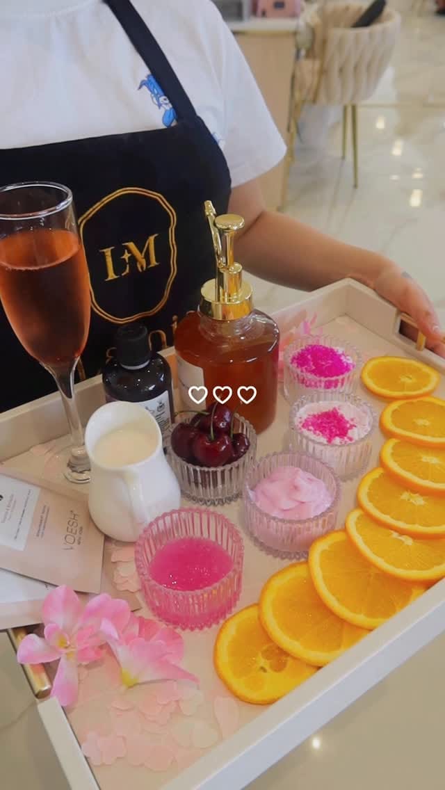 Post 5 by LAMIA NAILS HALLANDALE on Instagram (video)