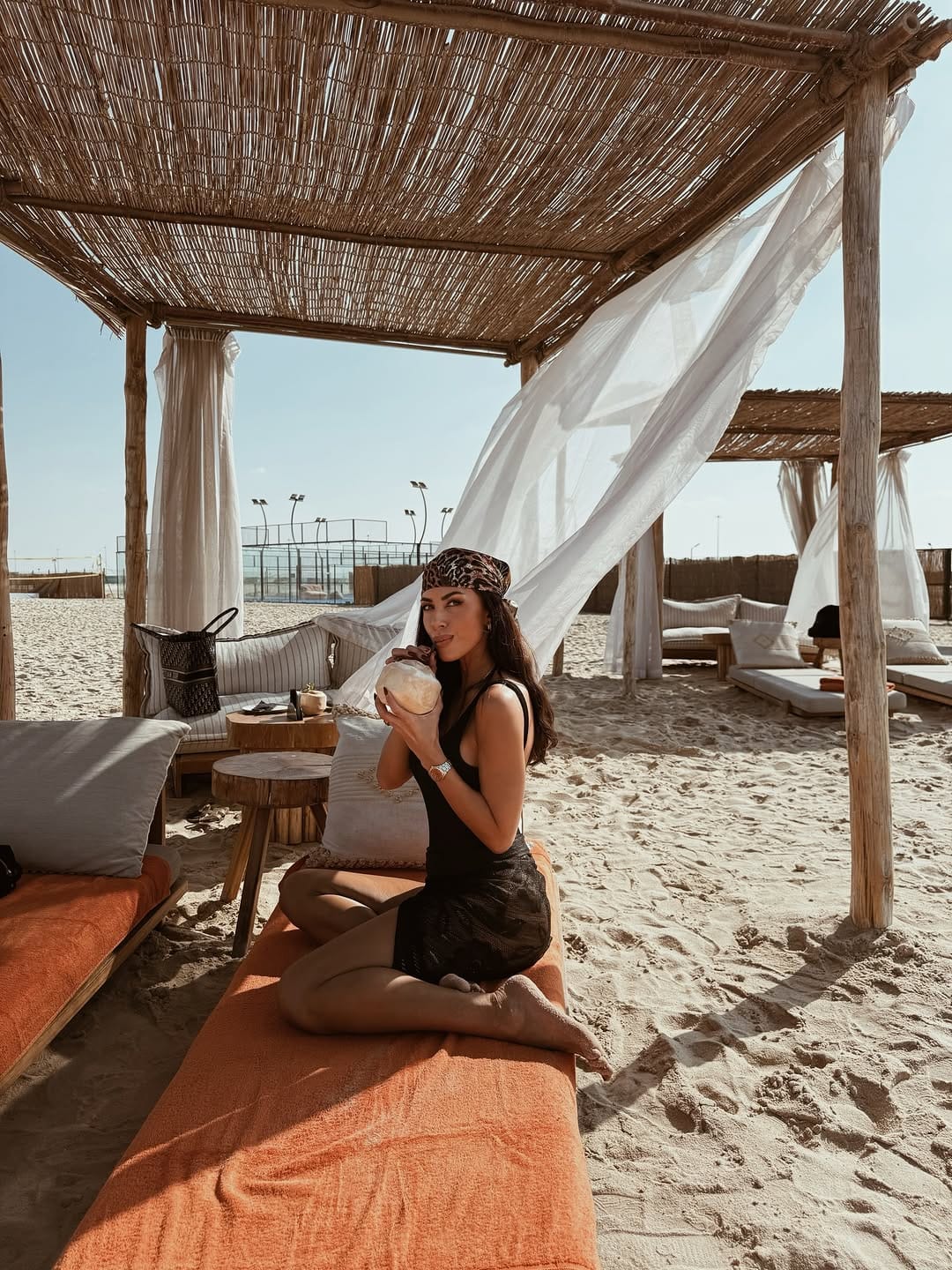 Post 5 by Jana Azizi on Instagram (carousel)