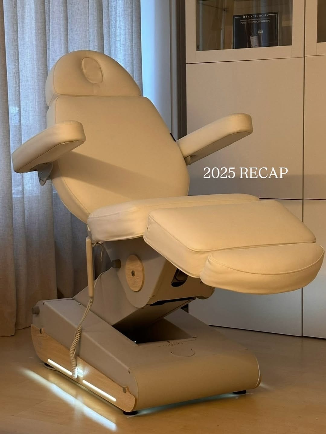 Post 4 by Dr. Cervantes | Médico estético Valencia on Instagram (carousel)