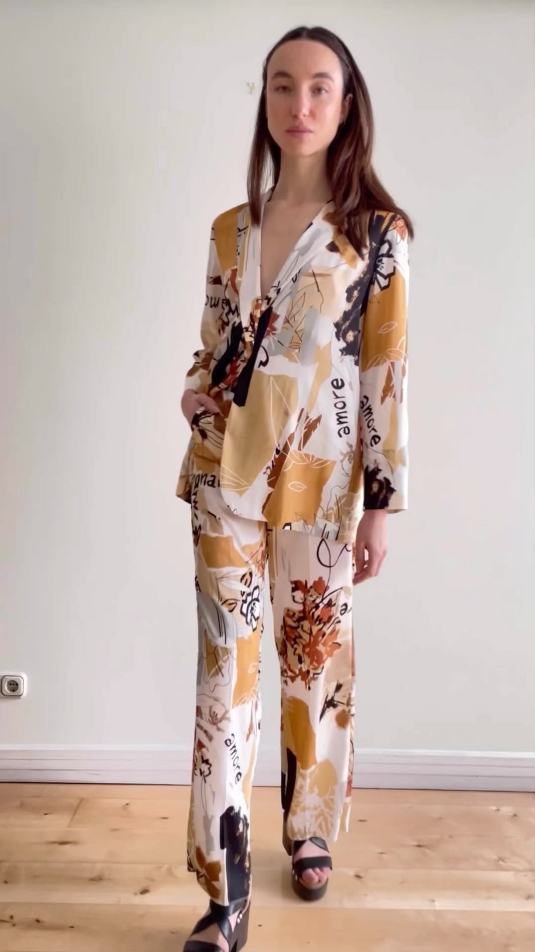Post 8 by @thecasualstore__ on Instagram (video)
