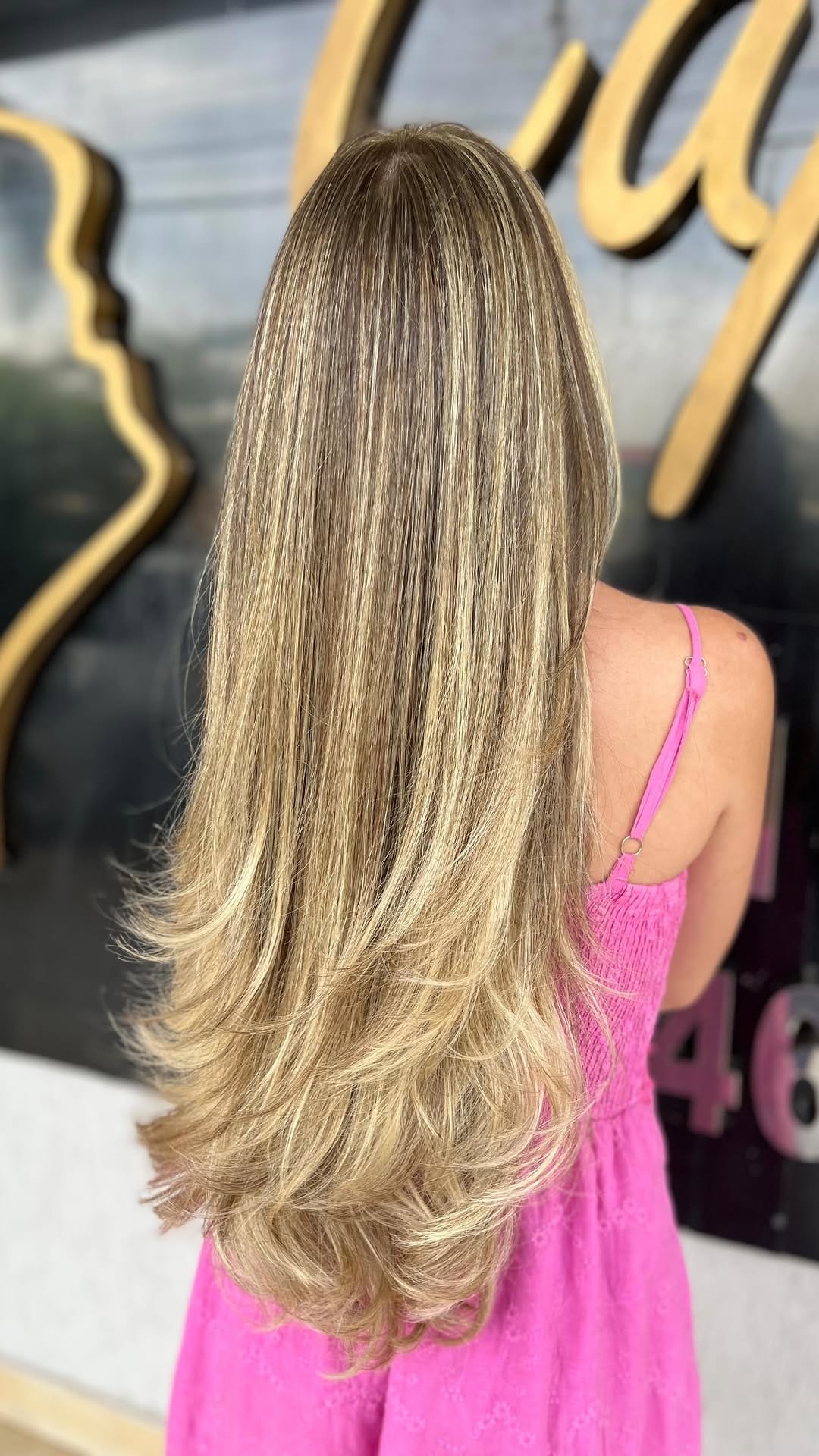 Post 8 by Salão: Espaço de Beleza Capelli on Instagram (video)