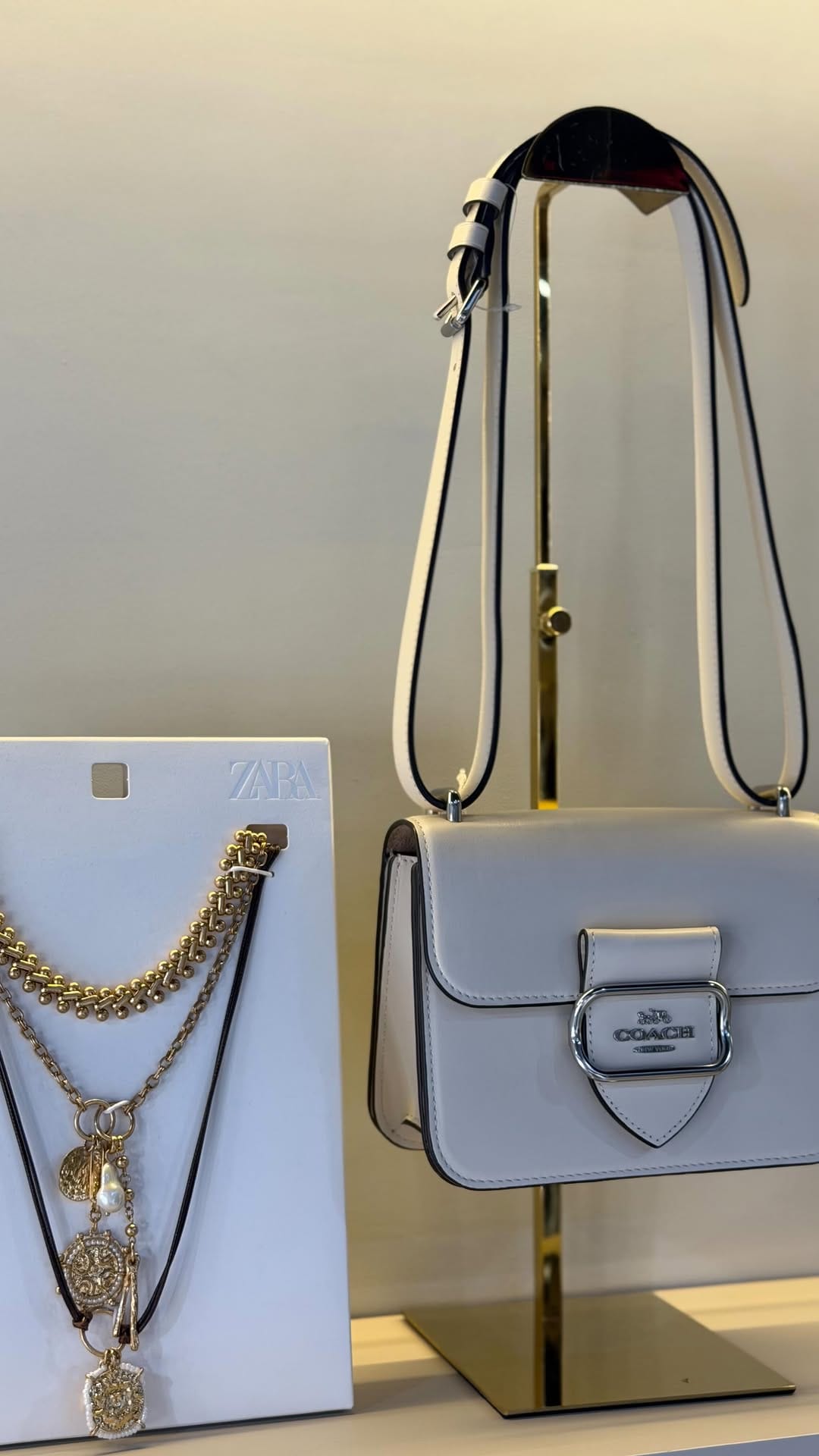 Post 7 by Fashion Concept | Ropa de dama | Carteras on Instagram (video)