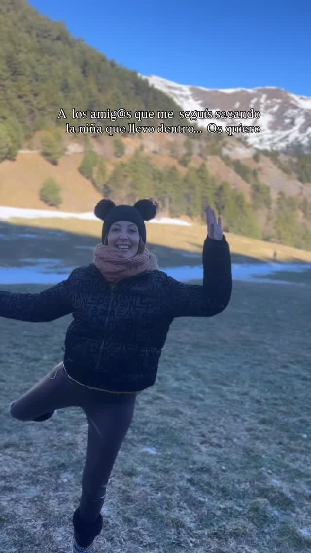 Post 6 by 𝕄𝕒𝕣𝕥𝕒   𝔻𝕠𝕝𝕔𝕖𝕍𝕚𝕥𝕒 on Instagram (video)