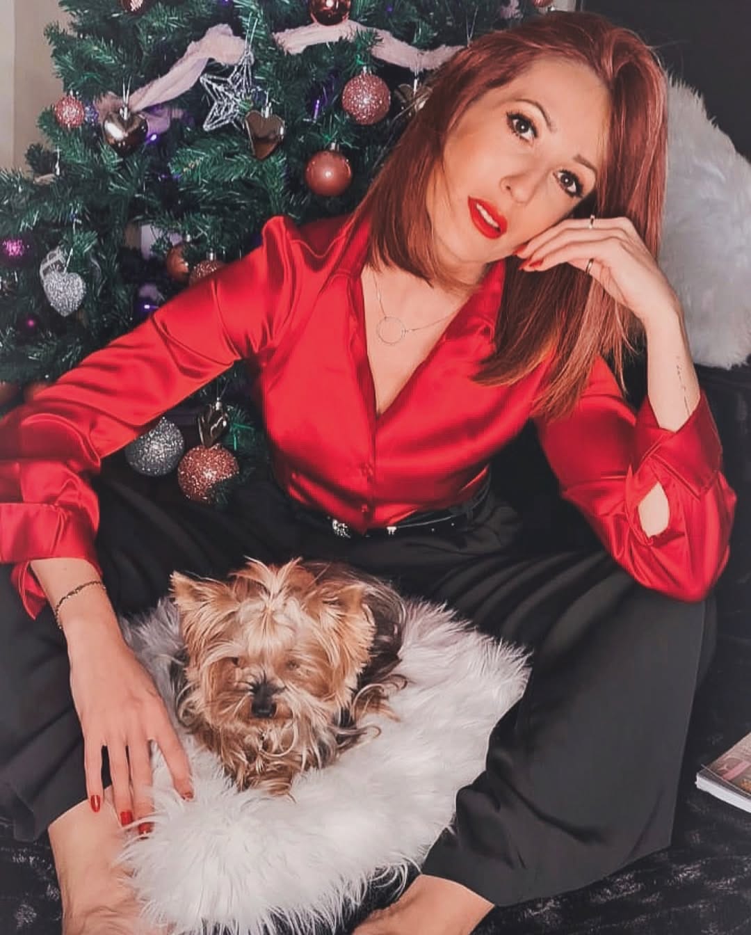 Post 5 by 𝕄𝕒𝕣𝕥𝕒   𝔻𝕠𝕝𝕔𝕖𝕍𝕚𝕥𝕒 on Instagram (image)