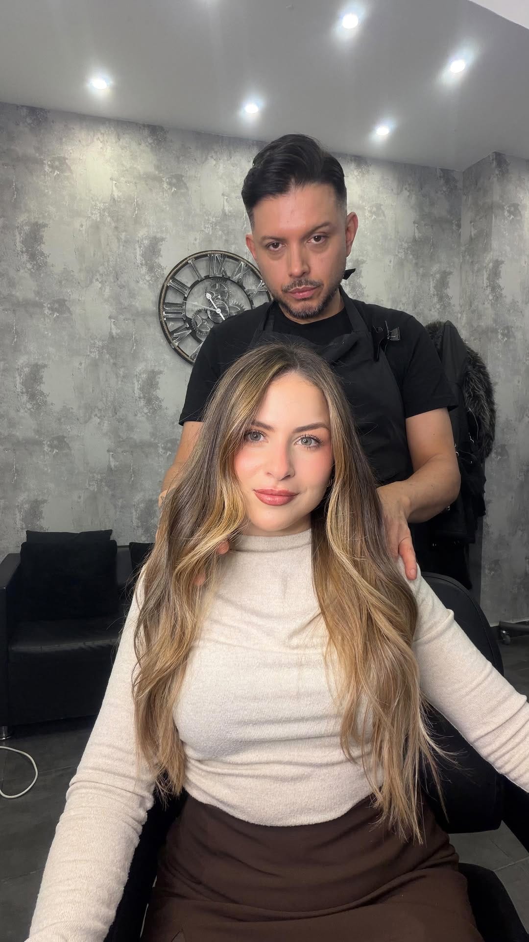 Post 4 by Maquillaje Madrid | Especialista en Novias 👰🏻‍♀️ on Instagram (video)