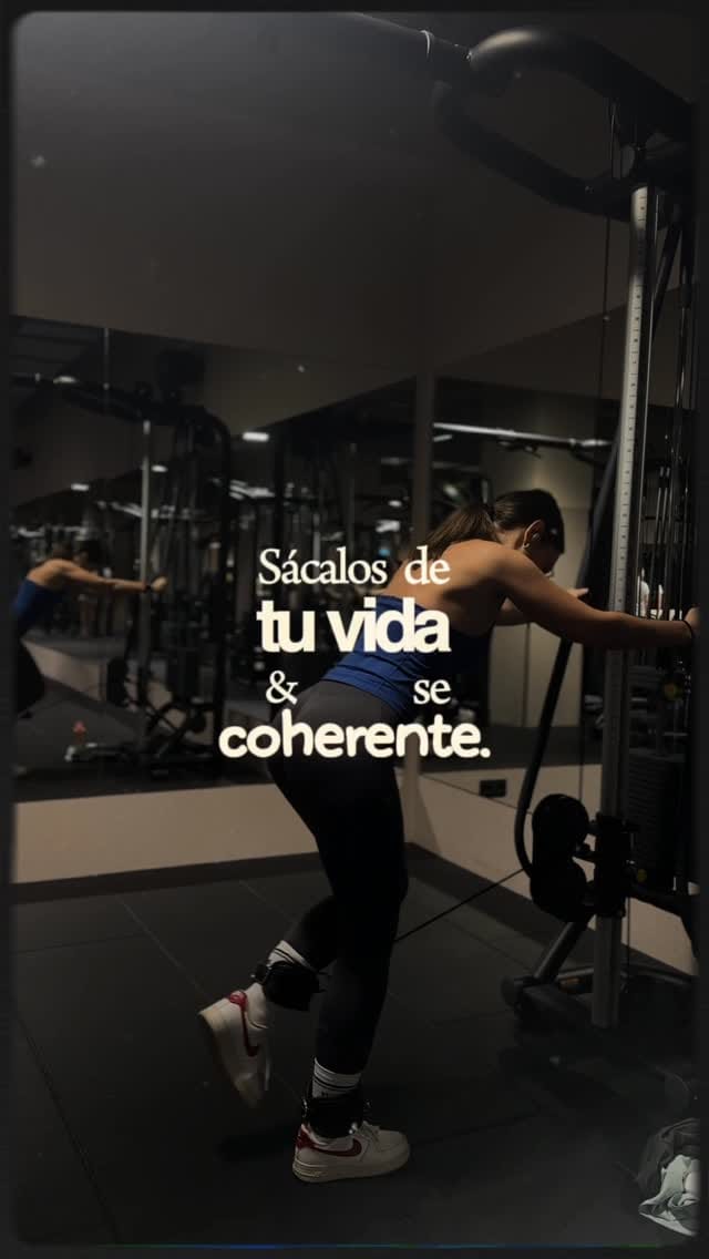 Post 1 by Andrea on Instagram (video)