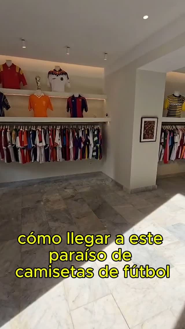 Post 10 by Camiclasica on Instagram (video)