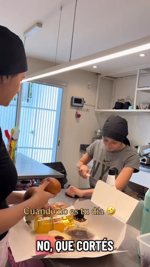 Post 2 by Tortas, desayunos y boxs on Instagram (video)