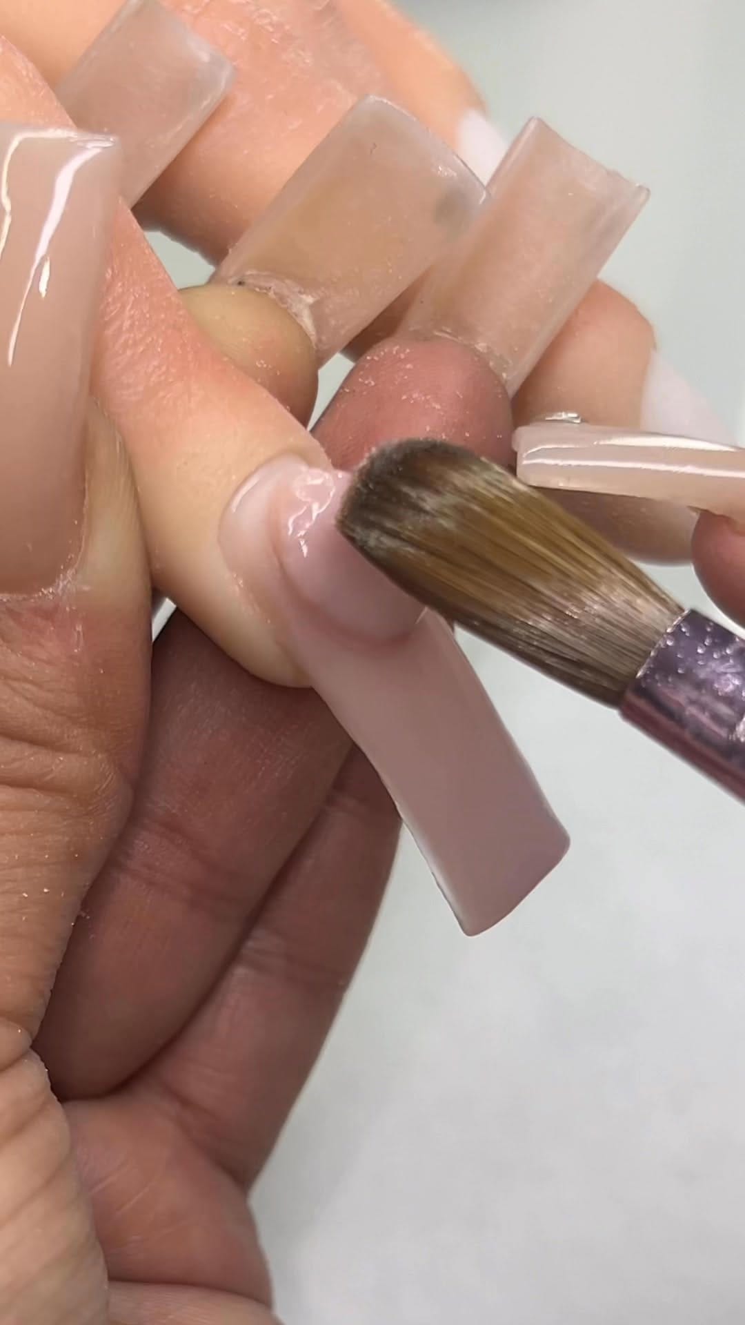 Post 4 by Ivvie Nailss 🩷 on Instagram (video)