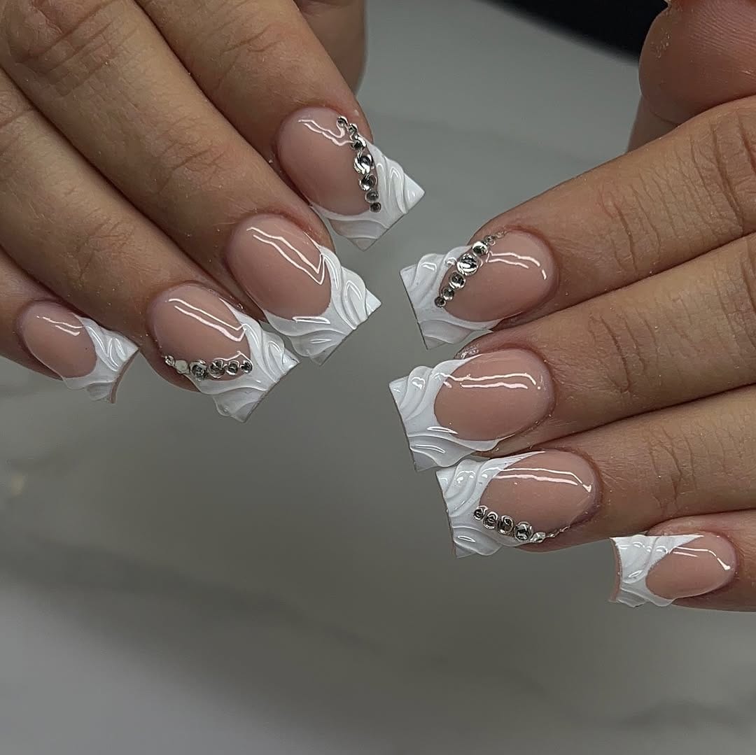 Post 5 by Ivvie Nailss 🩷 on Instagram (carousel)