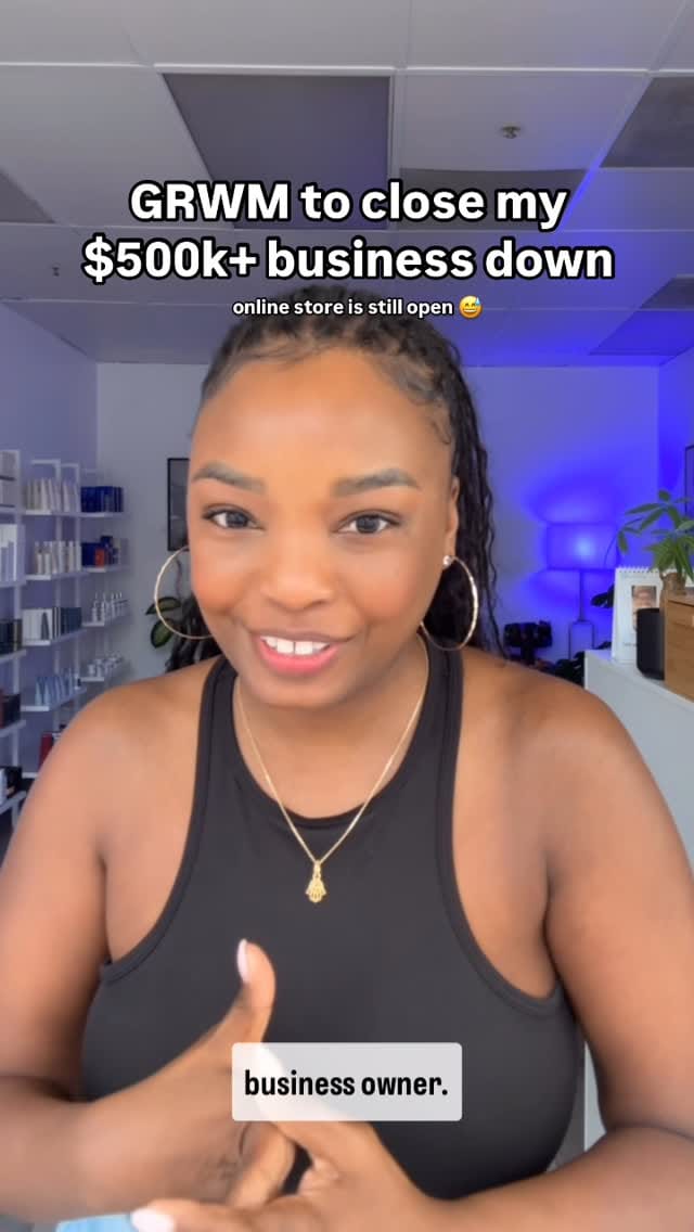 Post 7 by ACNE & CHEMICAL PEEL EXPERT on Instagram (video)