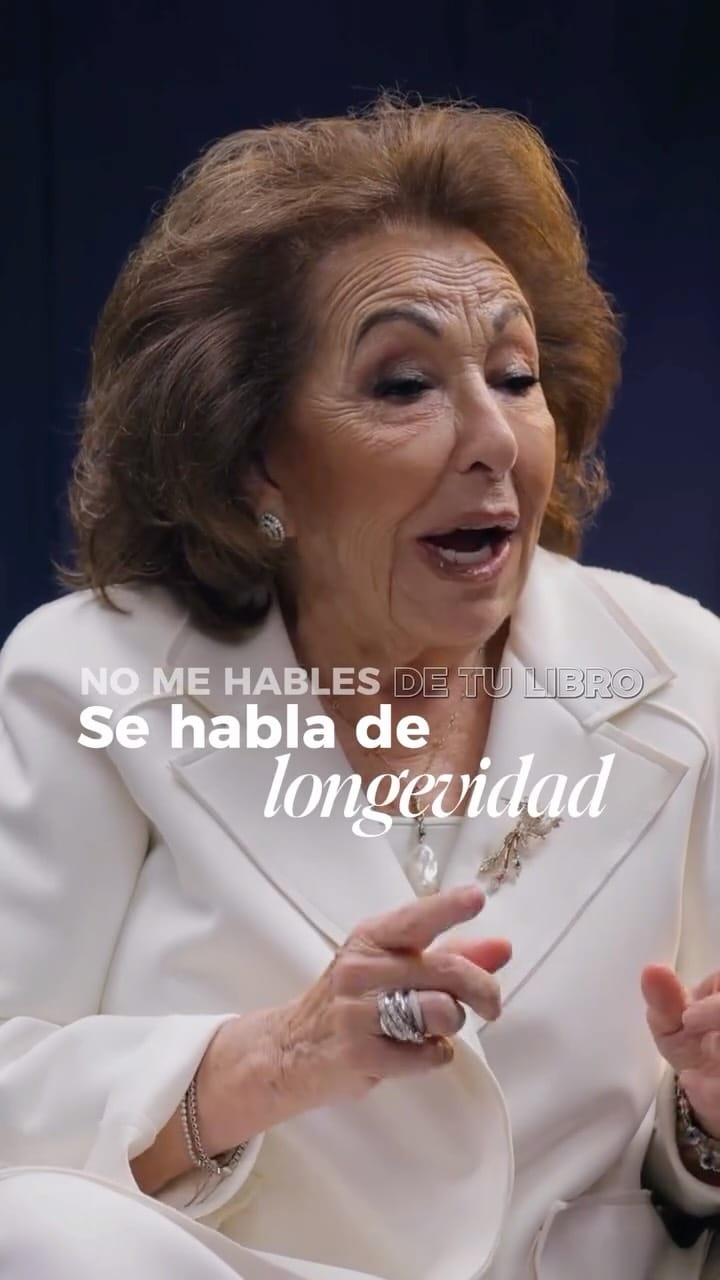 Post 4 by Carmen Navarro on Instagram (video)