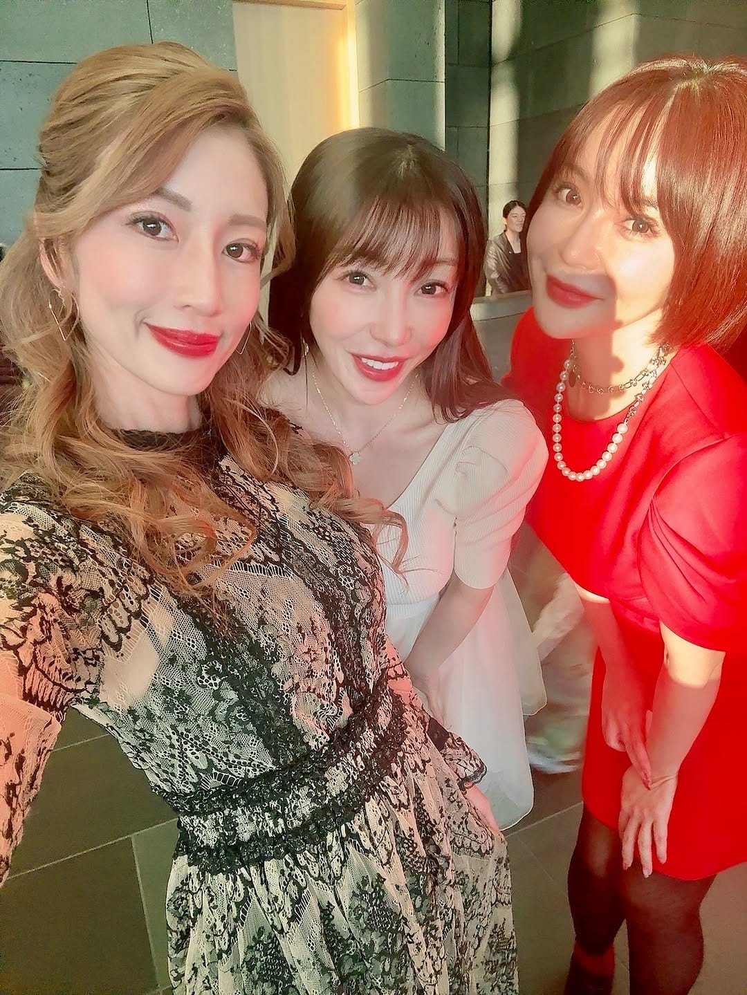 Post 2 by ミキティ🏥美容クリニック/韓国情報🇰🇷 on Instagram (carousel)