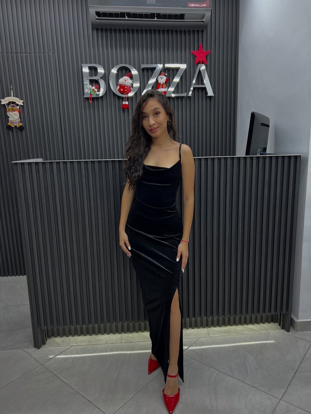Post 4 by 𝘽𝙤𝙯𝙯𝙖 | 𝙍𝙤𝙥𝙖 • 𝙕𝙖𝙥𝙖𝙩𝙤𝙨 • 𝙈𝙤𝙙𝙖 on Instagram (carousel)