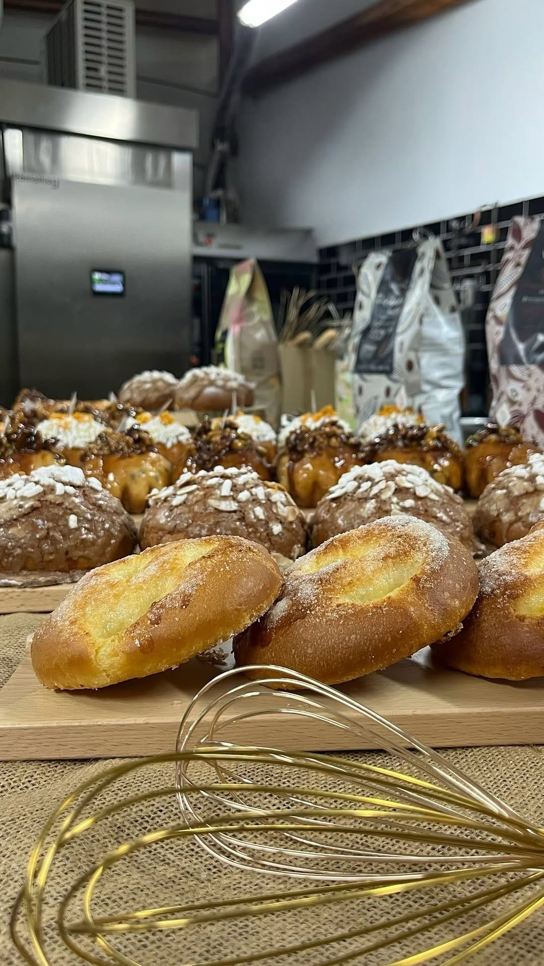 Post 9 by Pastelerías Yeray Reyes👩🏽‍🍳 on Instagram (video)
