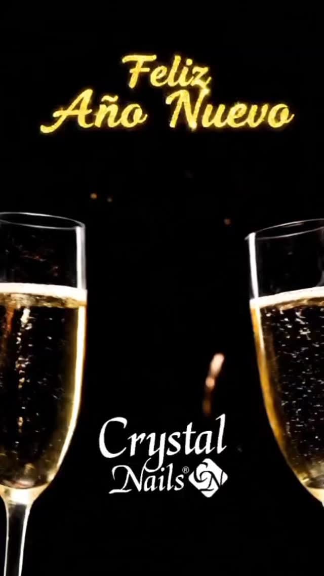 Post 3 by Productos para uñas y pestañas on Instagram (video)