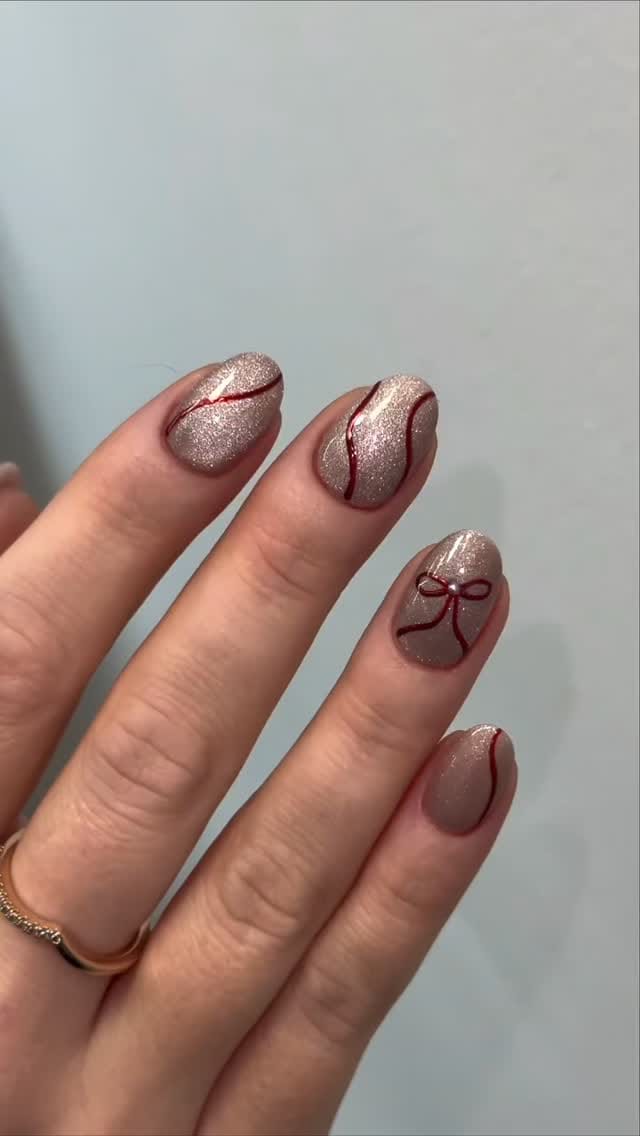 Post 7 by Productos para uñas y pestañas on Instagram (video)