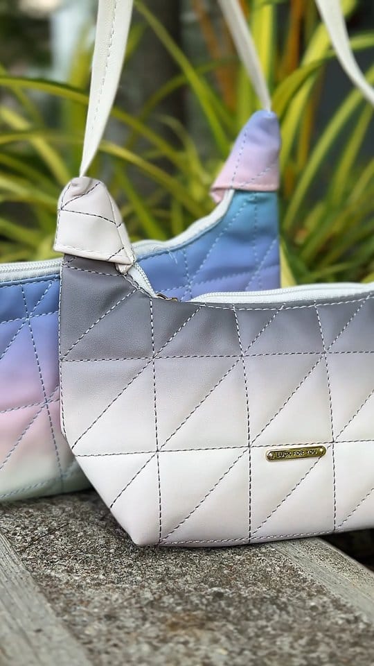 Post 8 by CARTERAS Y TENDENCIAS on Instagram (video)