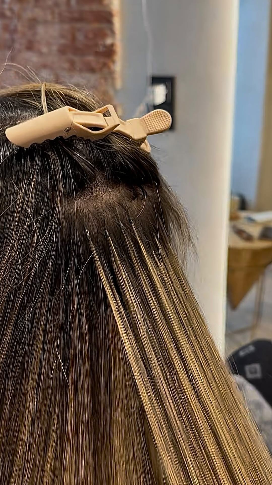 Post 5 by Extensiones de pelo en Madrid on Instagram (video)