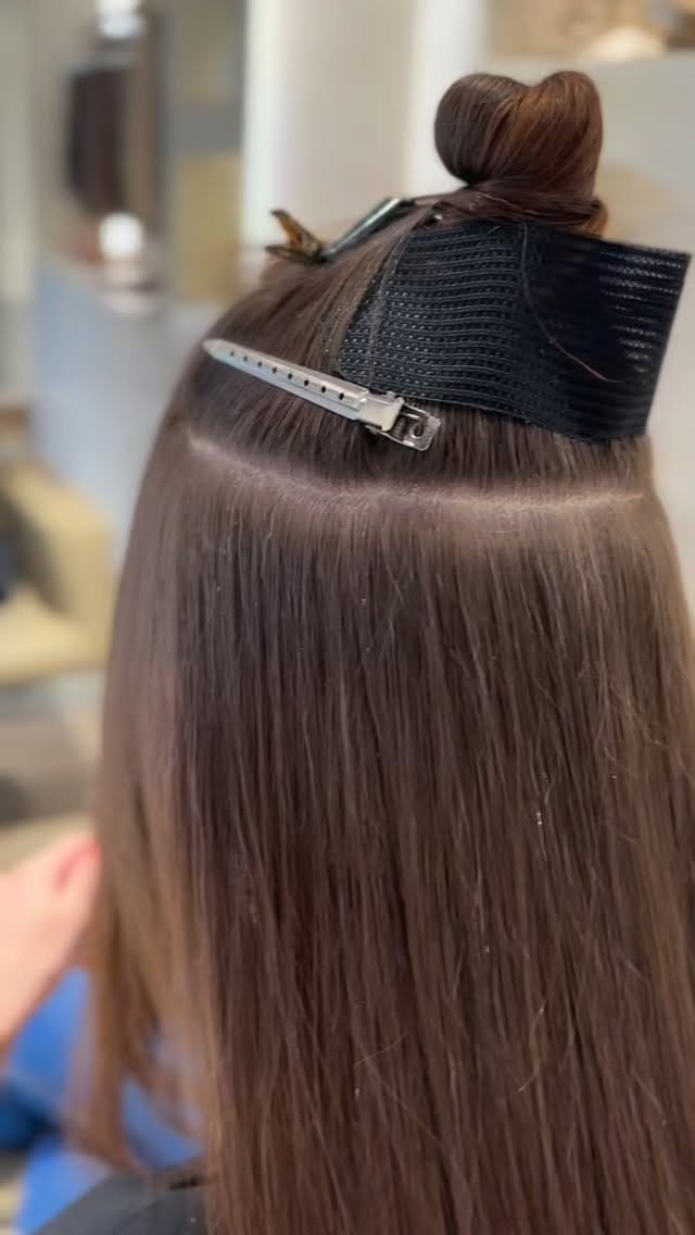 Post 2 by Extensiones de pelo en Madrid on Instagram (video)